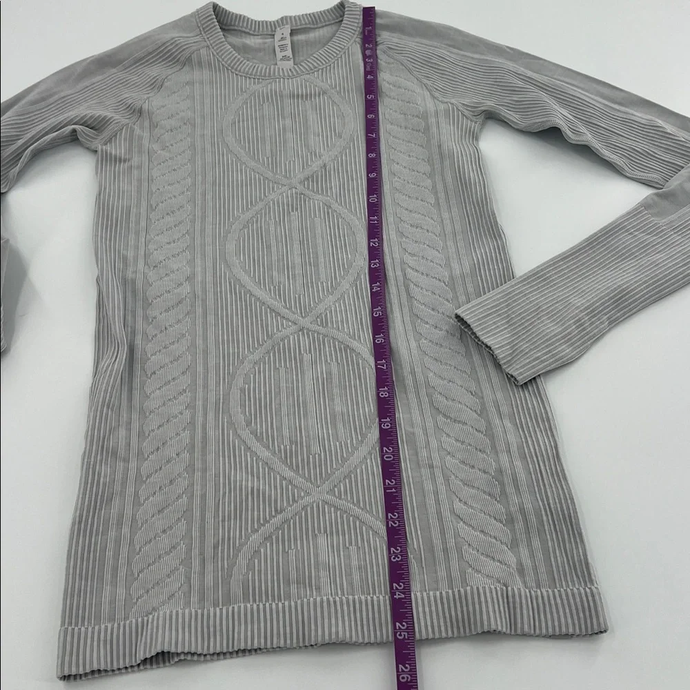 Lululemon Rest Less Pullover Heathered Silver Spoon gym to street stretch sporty